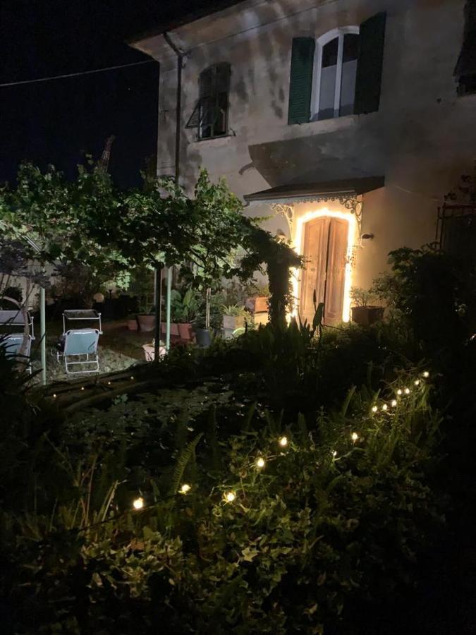 Caligo Bed & Breakfast ลาสเปเซีย ภายนอก รูปภาพ